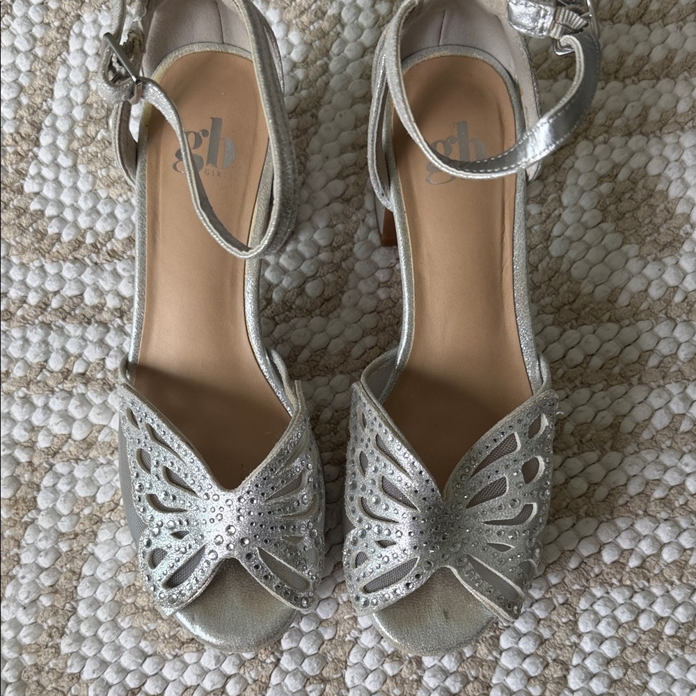 Gianni Bini Silver Butterfly Girl Dress Shoes